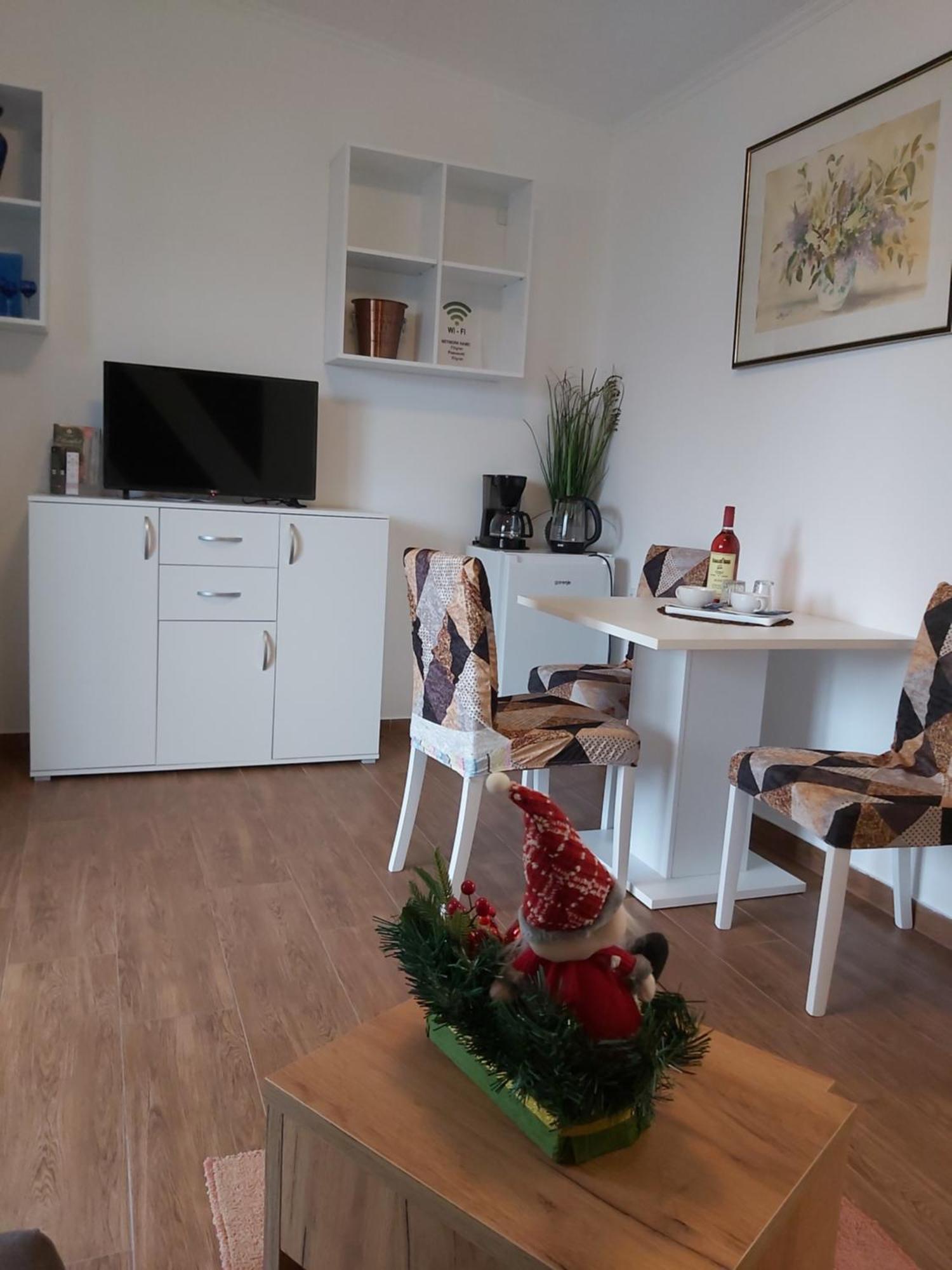 Filigran Aparthotel Palic Bagian luar foto